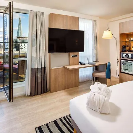 Отель Novotel Blackfriars