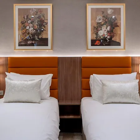 Hotel Grand Concerto 4*