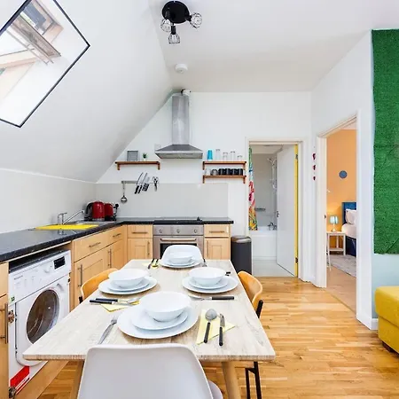 Colourful And Cozy Near Station - New Cross - Goldsmith Lejlighed *