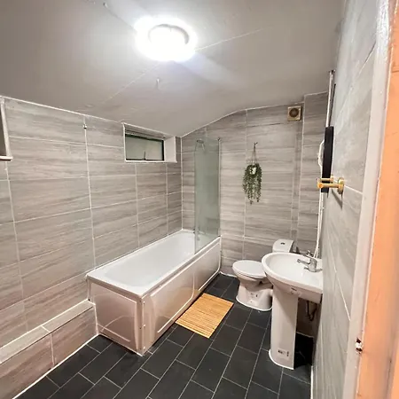 Guest house E2
