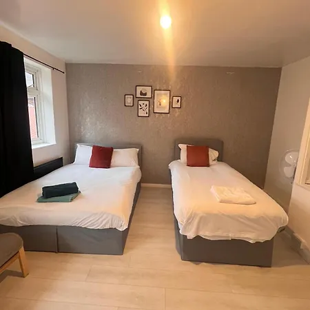 Guest house E2 London
