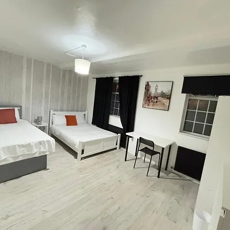 Guest house E2 *