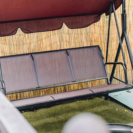 Holiday home Relaxhaus! 3br Garden Retreat With 2 Saunas, Hot Tub And Cinema London