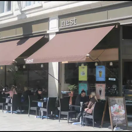 Superb In Willesden Green, 10mins To Appartamento