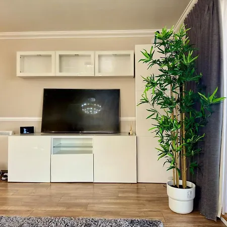 Luxury Greenwich Apartment London