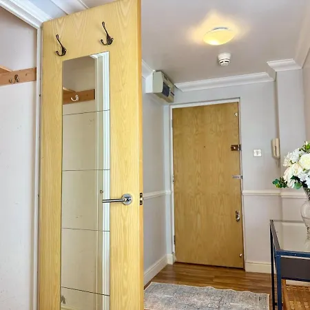 Luxury Greenwich Apartment