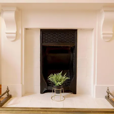 Pass The Keys Lovely 2-bedroom Flat In Pimlico W Outdoor Patio London