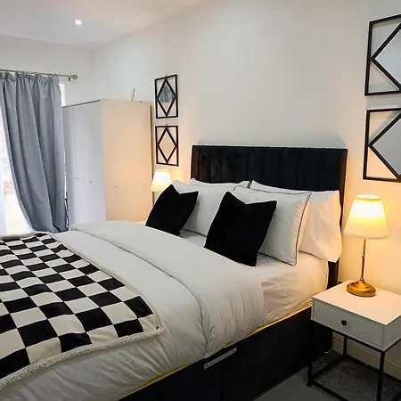Spacious 3 Bed Flat Dartford Belvedere