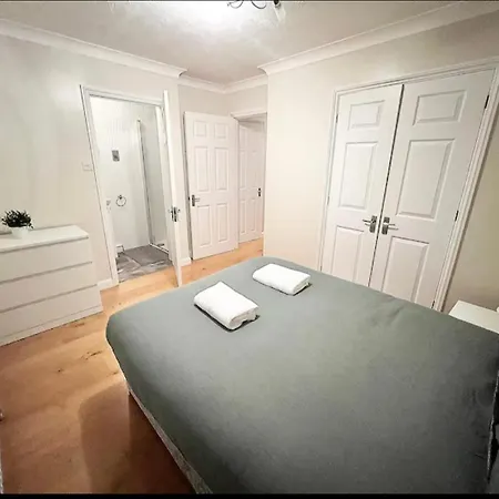 1 Berkeley Court *