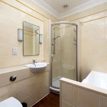 Guestready - Convenient Near Hyde Park *