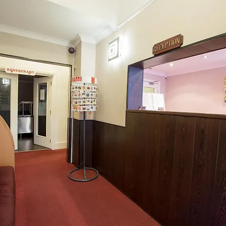 Banks Hotel
