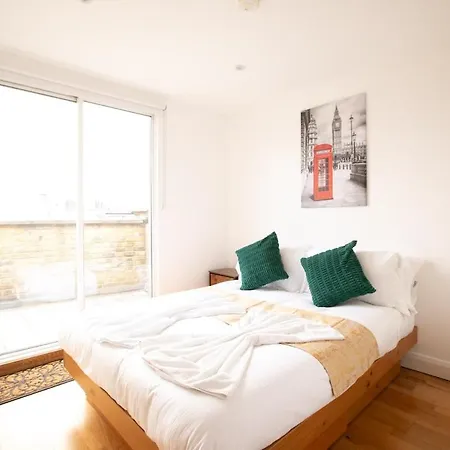 Shoreditch 3 Bedroom Large Lr 2 Balconies * London