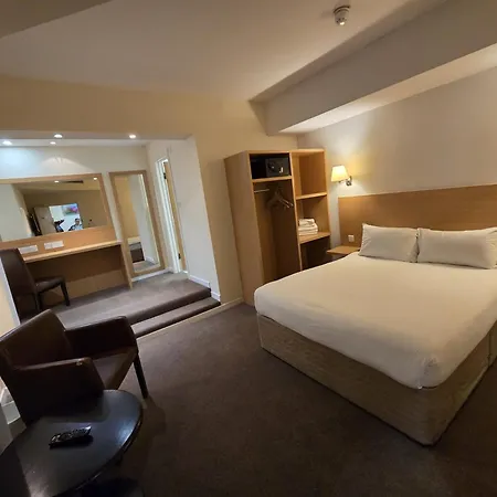 The Hotell 2*