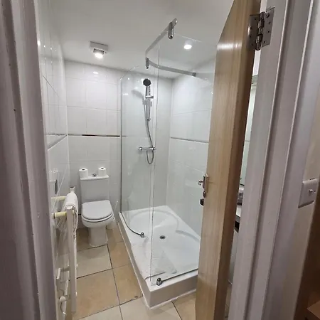 The Hotell 2*