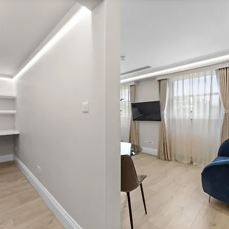 Cleveland Residences Russell Square Daire *