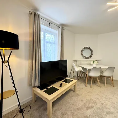 2 Bed Flat - Tottenham Hotspur Stadium *