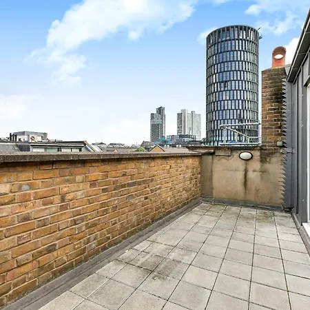 Shoreditch 3 Bedroom Large Lr 2 Balconies Apartment London