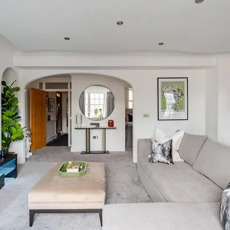 4 Million Penthouse In Marylebone & Baker Street Apartment London