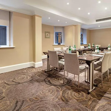 Ξενοδοχείο Radisson Blu Hotel, Tottenham Court Road 4*