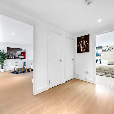 Apartamento Modern 2-bedroom River View, Near Canary Wharf, O2 Arena & Excel - Excellent Transport Links