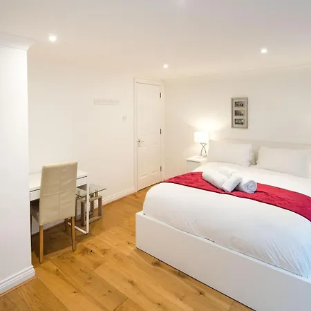 公寓 1bd Modern Oasis: Near Attractions