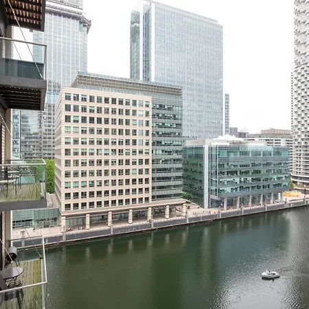 Londwell, Canary Wharf Boutique Balcony 아파트