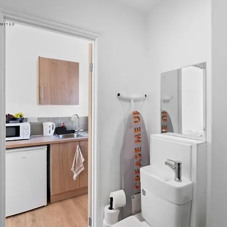Guest house Ttsa - - Junction - A2 Norwood