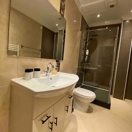Luxury Canary Wharf O2 Arena Greenwich Aircon Sleeps6 E14 *