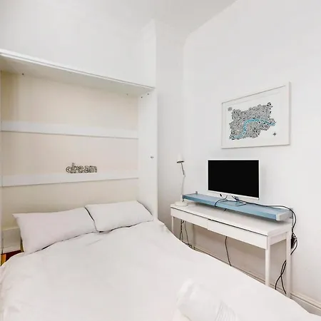 Bright 2br Flat With Garden & Bbq Near River Thames London