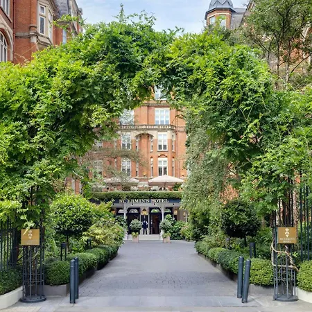 Hotel St. Ermin's Hotel, Autograph Collection