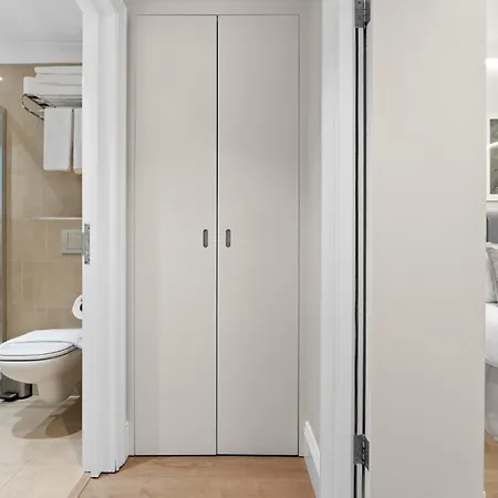 Daire Cleveland Residences Russell Square *