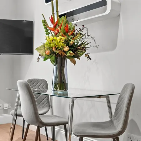 Cleveland Residences Russell Square *