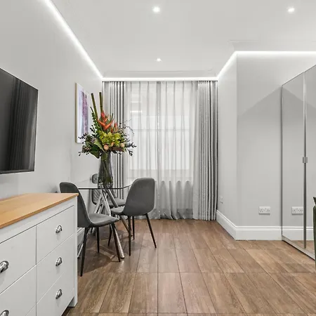 Cleveland Residences Russell Square