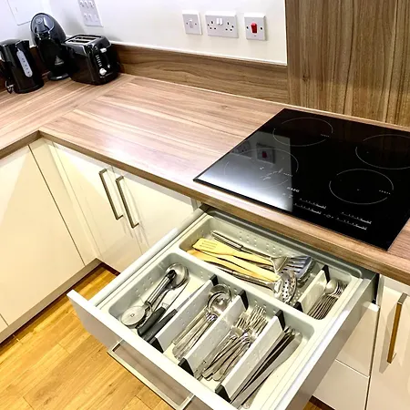 Apartment Excel 2 Bedrooms 2 Bath, Parking, Supper Wifi, Dockland, O2 Arena, Cable Car