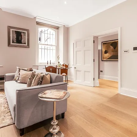 Apartment Chic One-bedroom Flat
