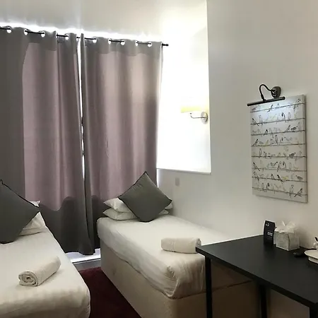 Grand Concerto Hotel 4*