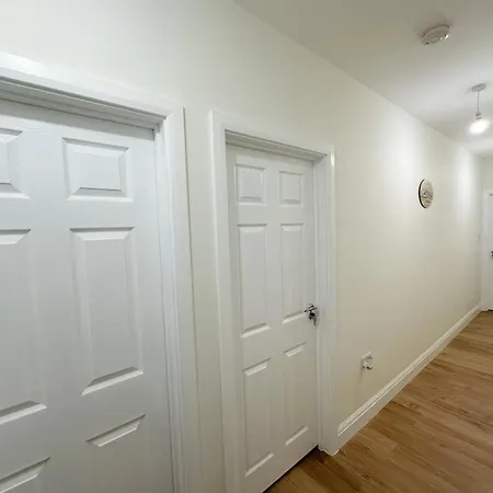 4bdr Beautiful Apartment