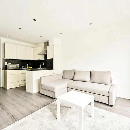 Bright Flat 1 Min To Tower Bridge - Views Apartment