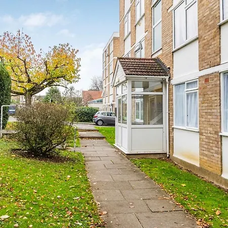 Beautiful Flat With Parking Close To Palace