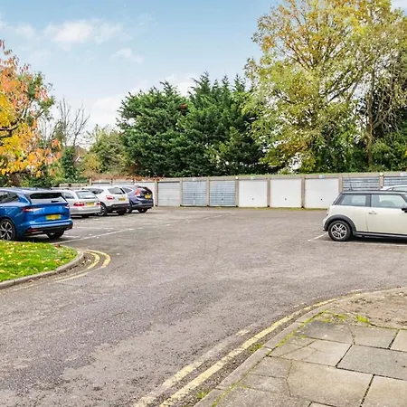 Apartamento Beautiful Flat With Parking Close To Palace Eltham