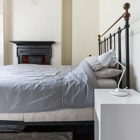 別荘 Spacious 1 Bed Holborn