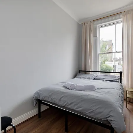 Apartamento Comfy 2-bed Retreat In Hackney & Islington Londres