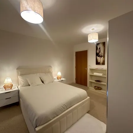 High Rise En-suite With Gym And Free Parking In Royal Docks Excel E16 * London