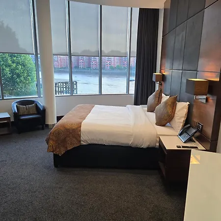 Hotel Rafayel & Londres