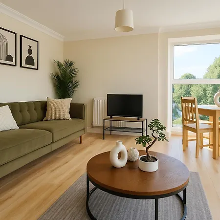 Wembley - Walk To Stadium, Arena & Designer Outlet Apartment *
