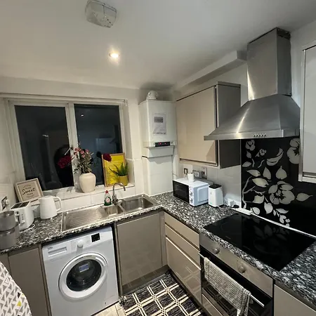 Luxurious Tower Bridge Flat