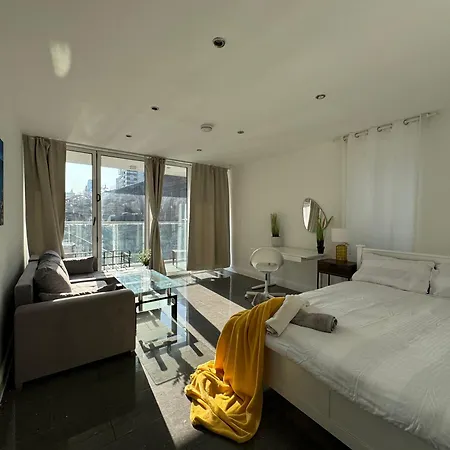 Apartment Luxurious Tower Bridge Flat