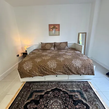 Luxurious Tower Bridge Flat Apartment