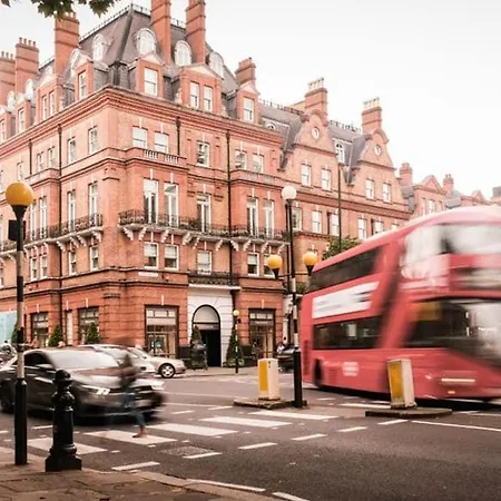 Knightsbridge Wonderful Flat *