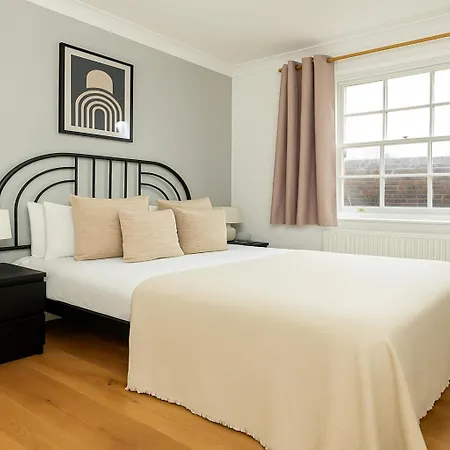 Apartment 2 Bed Apartment In Bow